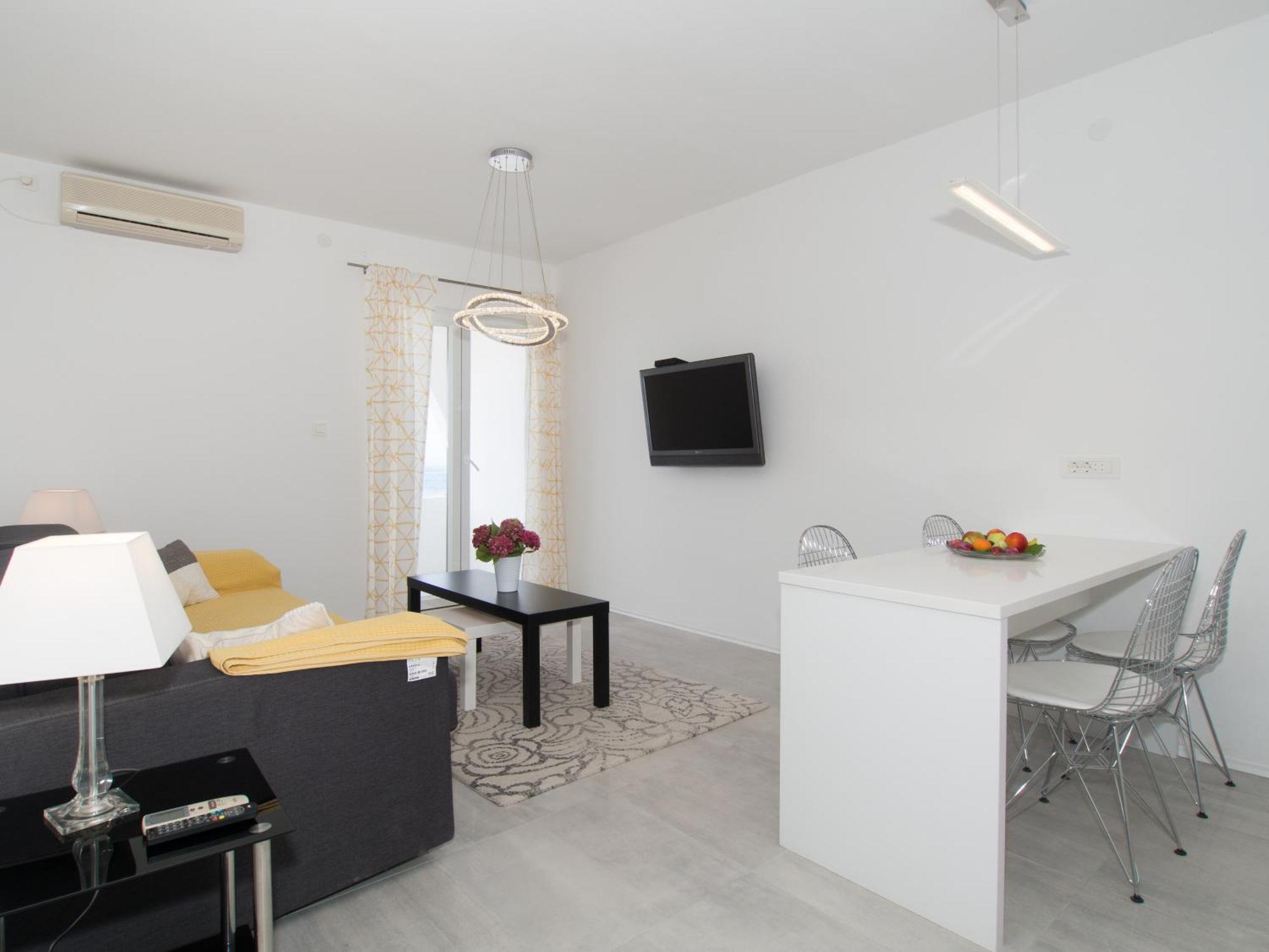 Villa Tamaris On The Beach Подстрана Экстерьер фото